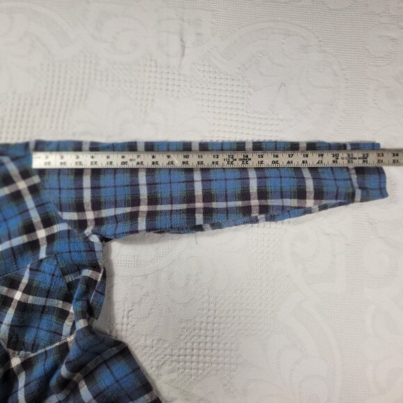 Vtg men's shirt long sleeve cotton‎ flannel medium blue 4" hole in right armpit - Picture 11 of 16